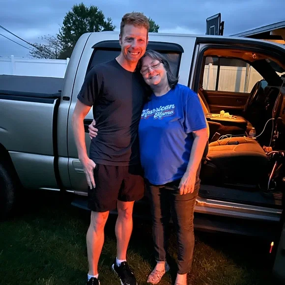 Please like and Share this live notification to know when I am live - Picture 16 of 17